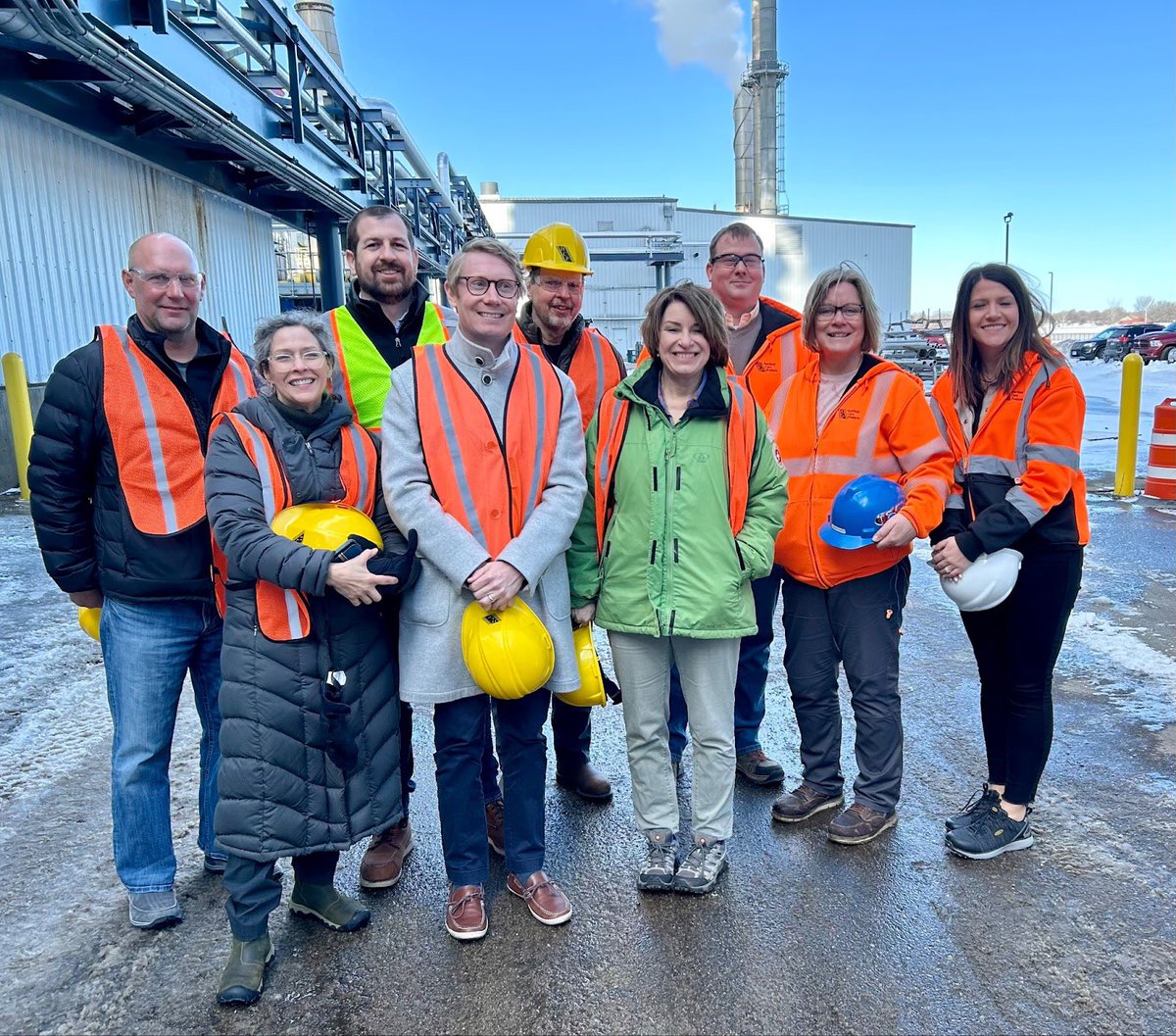 I got to tour the Heartland Corn Products ethanol plant in Winthrop. I’m working to maintain a strong Renewable Fuel Standard and increase access to biodiesel because it decreases our dependency on foreign energy sources and supports Minnesota’s rural economy.
