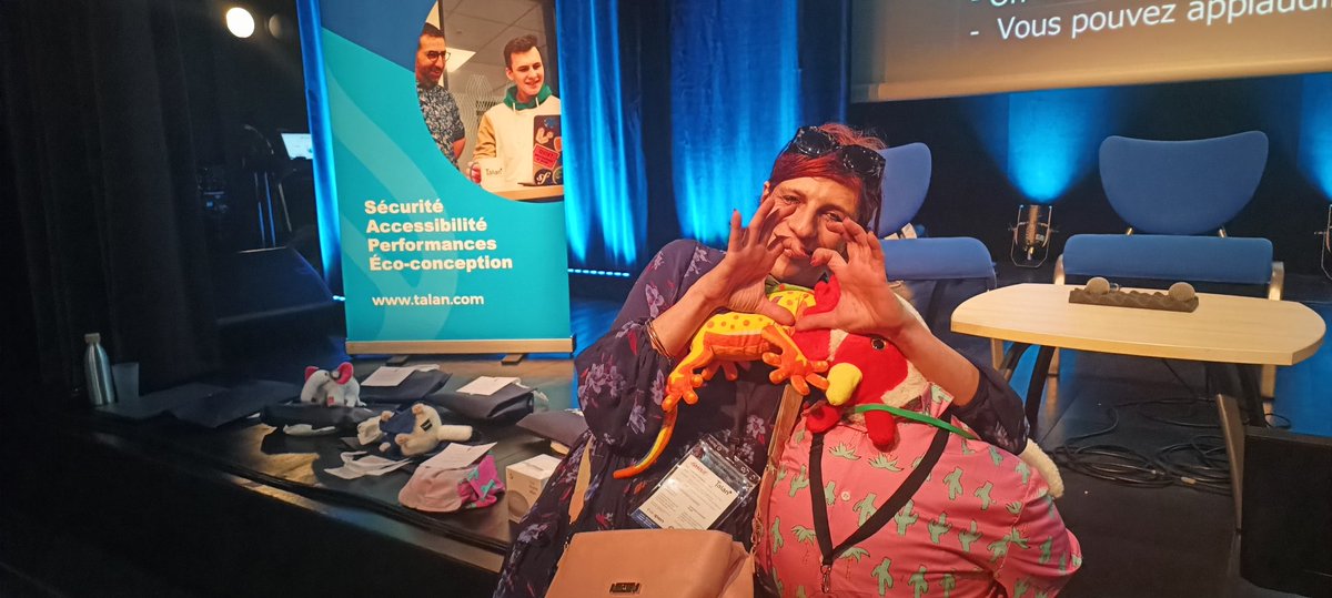 Miss_libert's tweet image. Thanks DrupalCamp, Next #DrupalConBarcelona... Maybe ? @DrupalConEur