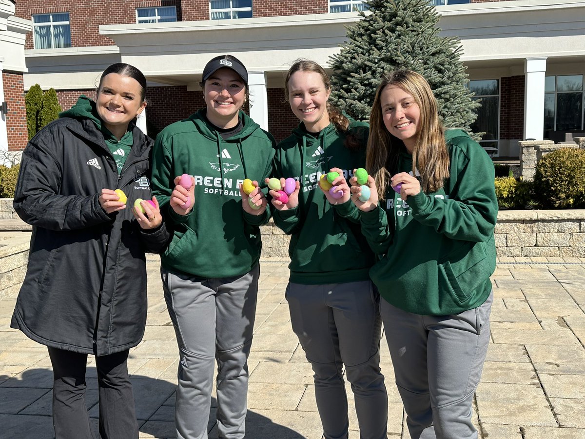 Green Bay Softball tweet media