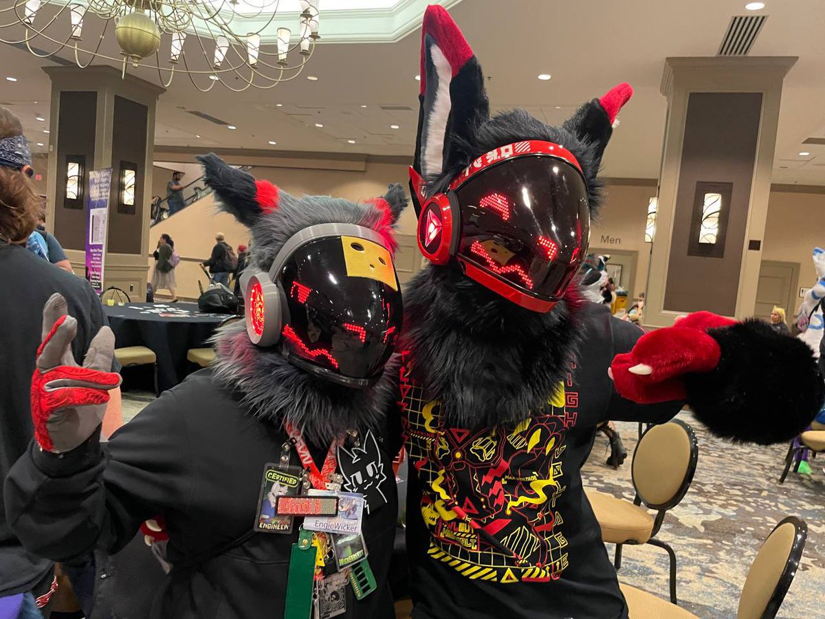 Hehe I’m not the one who got cheesed mweheheheeeee *diabolical beeps*

🧀: <a href="/Engie_Wicker/">EngieWicker</a> 

#FursuitFriday