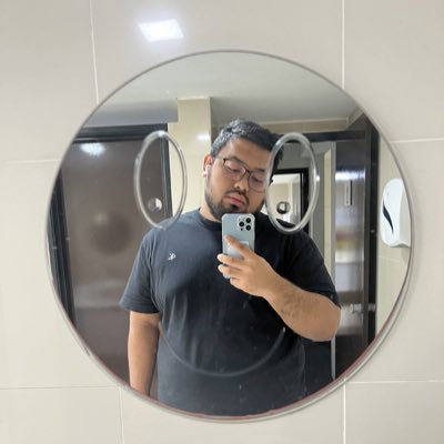 sfrd07's tweet photo. #NewProfilePic https://t.co/jDZ8Dl92ff