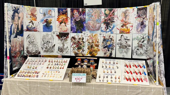 Good morning~ @UrGoldFishBrain and I will be at table 2120 in the artist alley if you're attending SakuraCon this weekend~! Day one start~! ✨ 