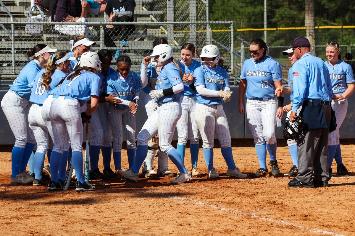 Spain Park claimed four straight wins in the Gulf Coast Classic, including multiple one-run wins, to advance to the Round of 16 in the tournament. Photos by @harrisonfamily7 & Story: shelbycountyreporter.com/2024/03/29/spa…