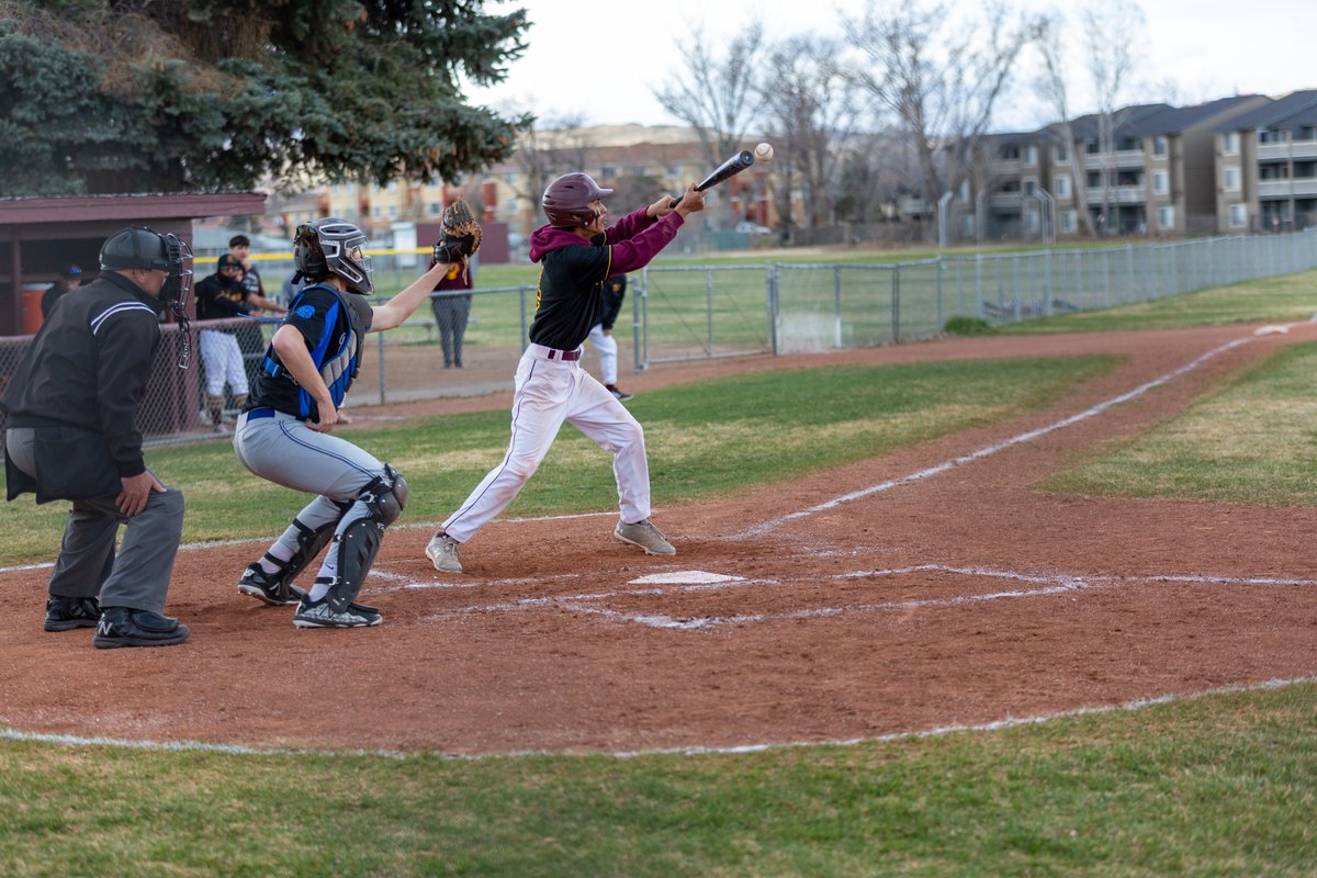 This week our Railroaders took on South Tahoe at home on the Softball and Baseball fields at Sparks! 🥎🚂⚾️

gallery.abbottography.com/shssoftballand…

#SparksPride