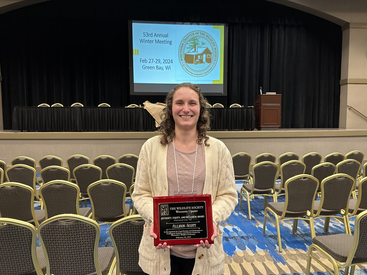 Ally Scott, deputy tribal resilience liaison with the MW CASC and College of Menominee Nation, recently received the Diversity, Equity, and Inclusion Award from the Wisconsin Chapter of The Wildlife Society. Congrats, Ally! We're so happy to have you on the team.