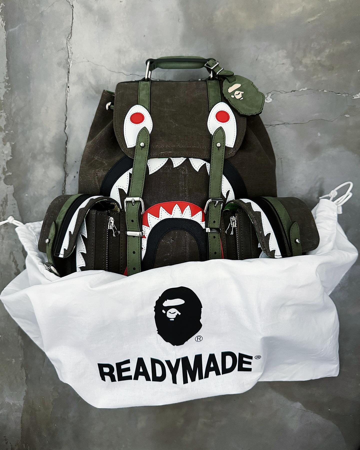 【Mサイズ✨】READYMADE A BATING APE 3PACK TEE A BATHING APE® × READYMADE 3 PACK TEE 商品ページ - SEE the LIGHT