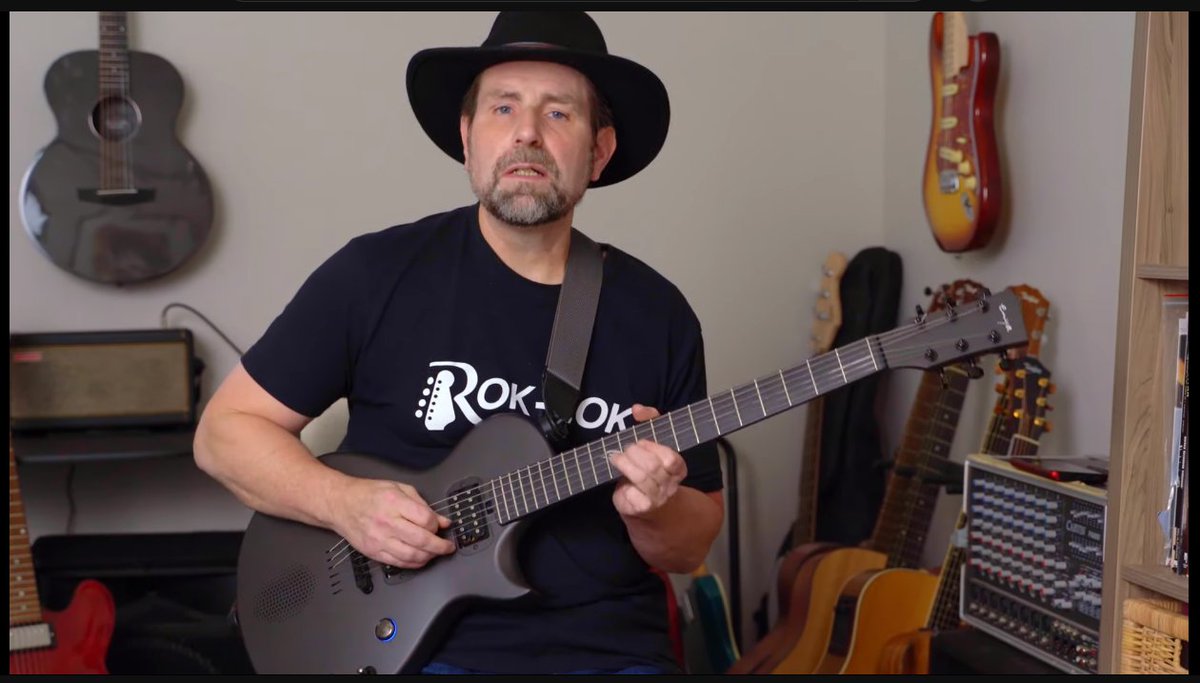 petaks01's tweet photo. Thanks for showing us this interesting travel guitar Mark!

@8minuteaxe #EnyaGoSonicContest https://t.co/Yu8qbrSjMZ