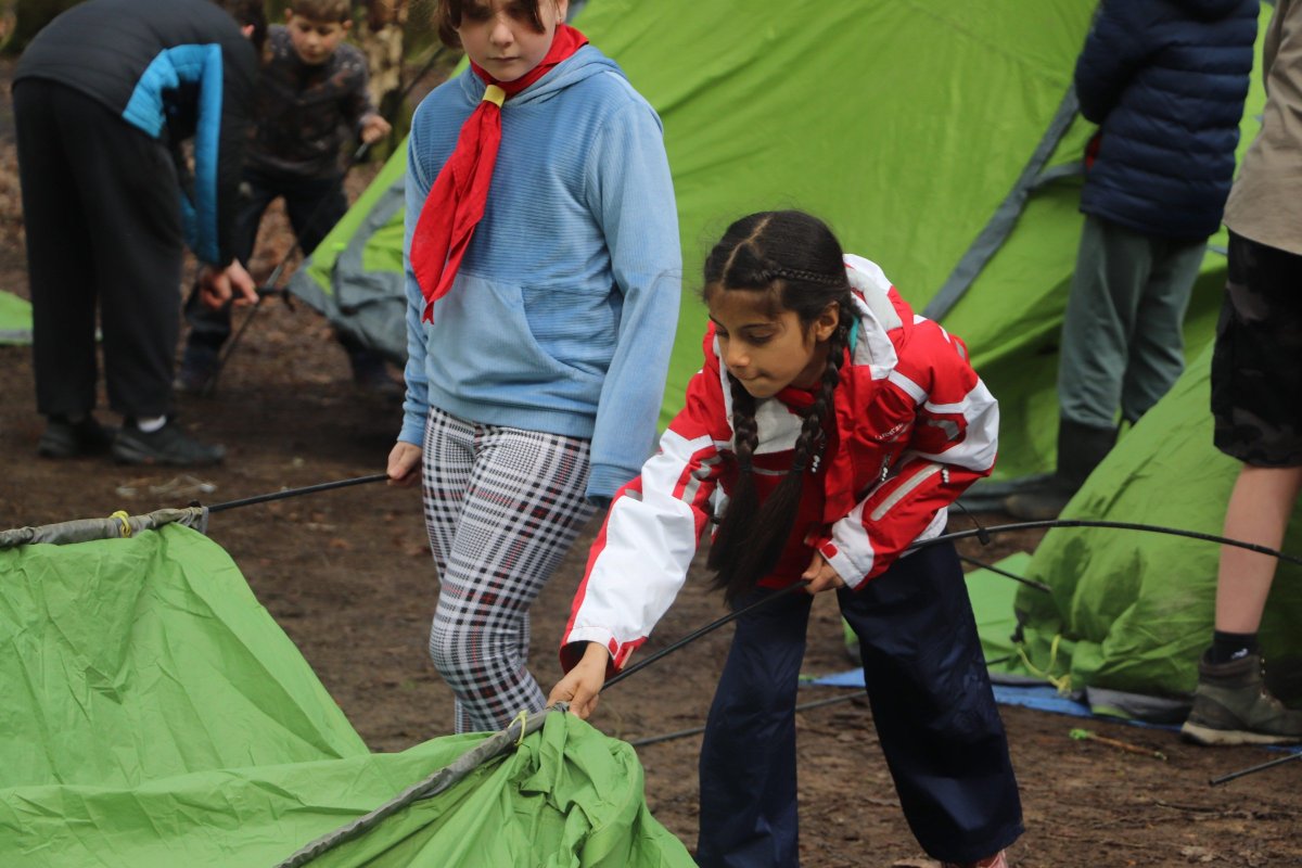 WestsideScouts's tweet photo. We're off today for three nights on our annual group Easter camp, this year at the beautiful @BentleyCopse in the Surrey Hills - loads of challenges and adventures in store, including archery and pedal karts this afternoon https://t.co/cJffnz1q6v