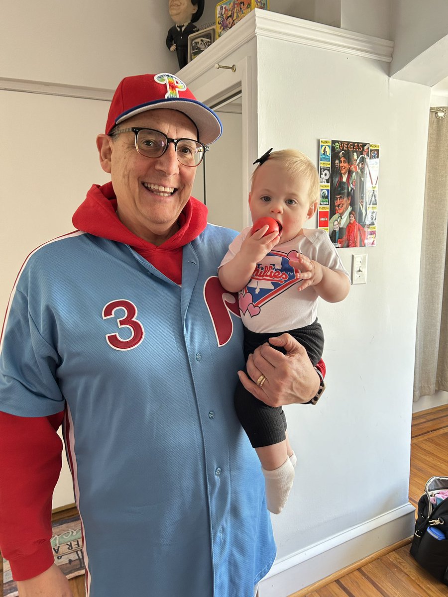 ExecFunNet's tweet image. Hey @Phillies it’s my granddaughter’s first opening day. She’s ready to go 1-0! How bout youse 😁 #gophils!!