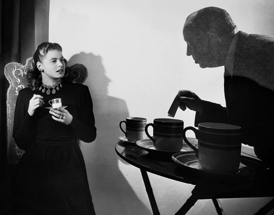 Behind the scenes of Alfred Hitchcock's films
#Notorious (1946) #AlfredHitchcock #IngridBergman #CaryGrant