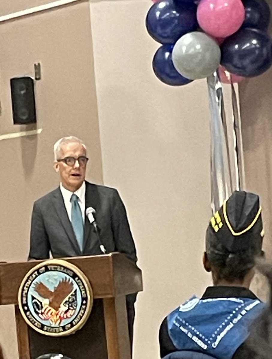 Outstanding 🎀 cutting ceremony with ⁦@DenisMcDonough⁩ celebrating the CReATE Motion Research Center ⁦@VAPhiladelphia⁩ partnering with ⁦@PennMedicine⁩ ⁦@EmoryMedicine⁩ to develop innovative therapies for #osteoarthritis ⁦@ACRheum⁩