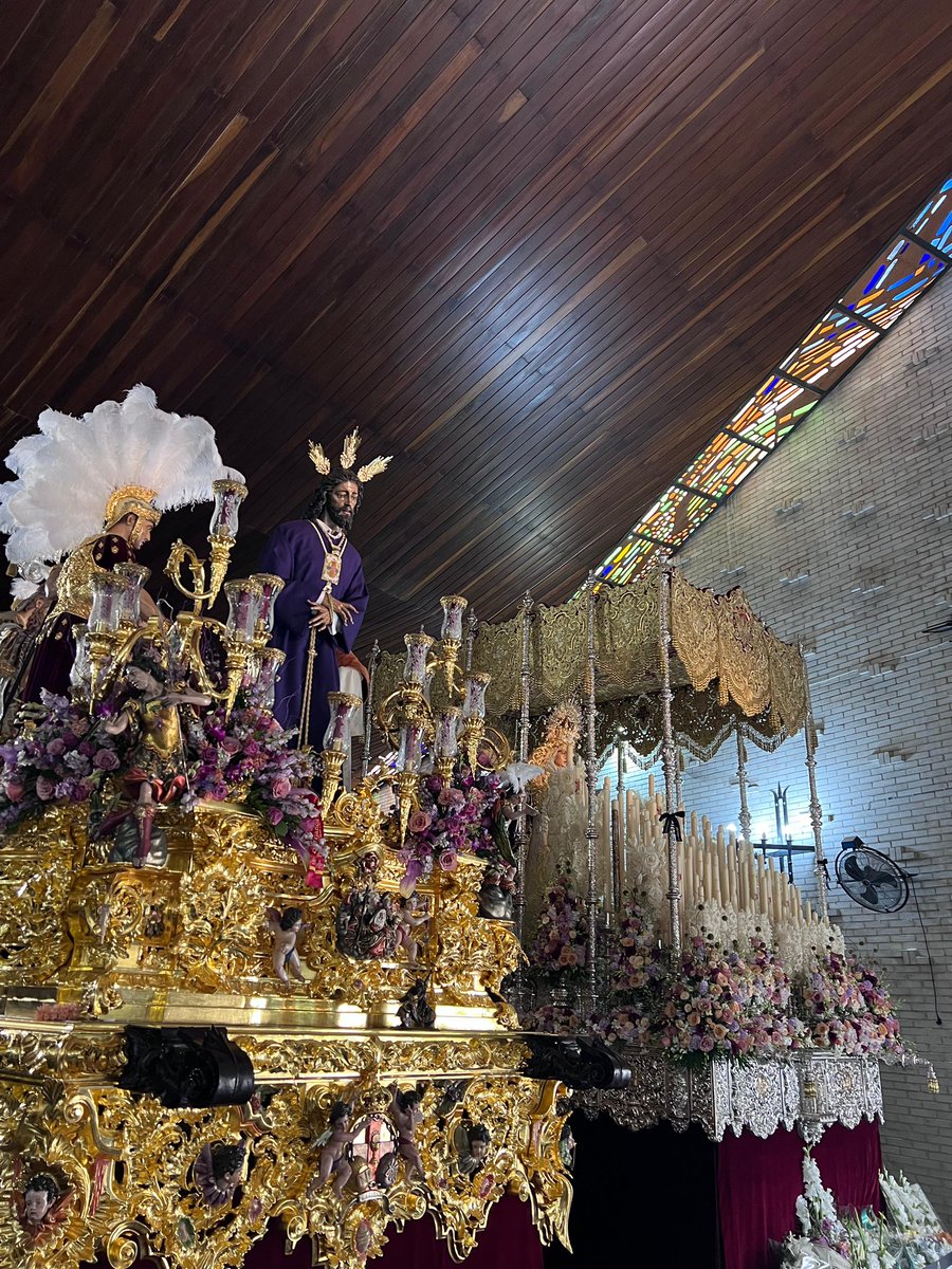 📌 Tras nuestra frustrada estación de penitencia el pasado Lunes Santo, los cerca de 600 bocadillos que se encargan para las cuadrillas de costaleros y las bandas de regreso, fueron donados al Comedor Benéfico San Vicente de Paul (Hijas de la Caridad). #SomosSanPablo