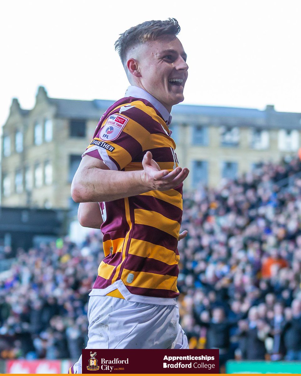 One of our own. ❤️💛 #BCAFC | @bobby_pointon