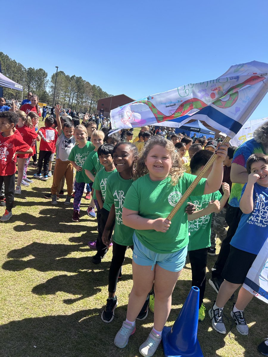 Lauren Slimming tweet media