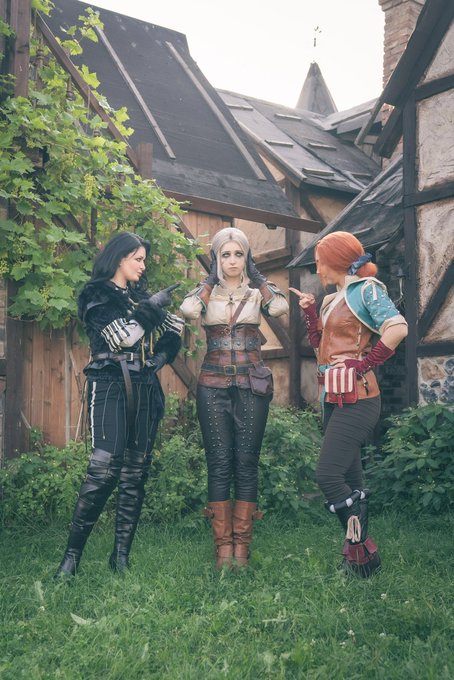 Ciri clearly needs to work on her behaviour ?

Full HD cosplay set is now on https://t.co/5o2EpI8qru