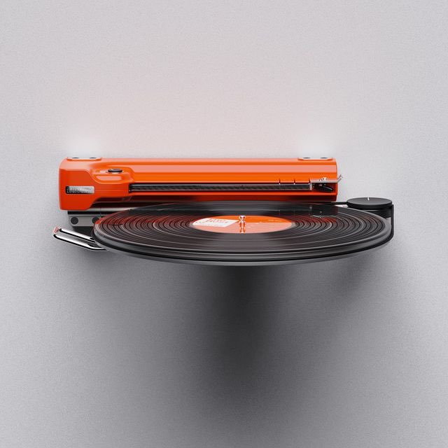 Design by #knockoutolsson “Disco Volante is a celebration of physical form and materiality. By separating each component of the turntable into free elements, a more playful approach to the form is enabled.”