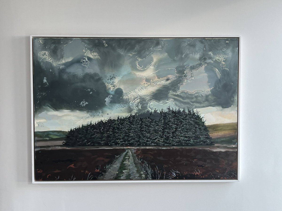 I had admired this gorgeous painting by Ann Quinn when I saw it hanging at the Taylor Gallery. What an absolute pleasure to get to have breakfast beneath it at Kelly’s this past week. @Kellysresort @TaylorGalleries @RHAGallery