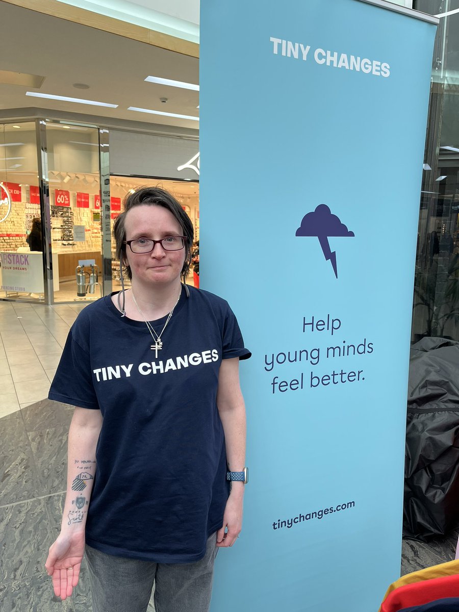 Spent my Good Friday volunteering for @tinychanges at St Enoch Centre. Had a great time, everyone was lovely & the centre was jumping. Hopefully we’ve made a lot of money for a good cause. Thanks to everyone who helps make tiny changes in the world!