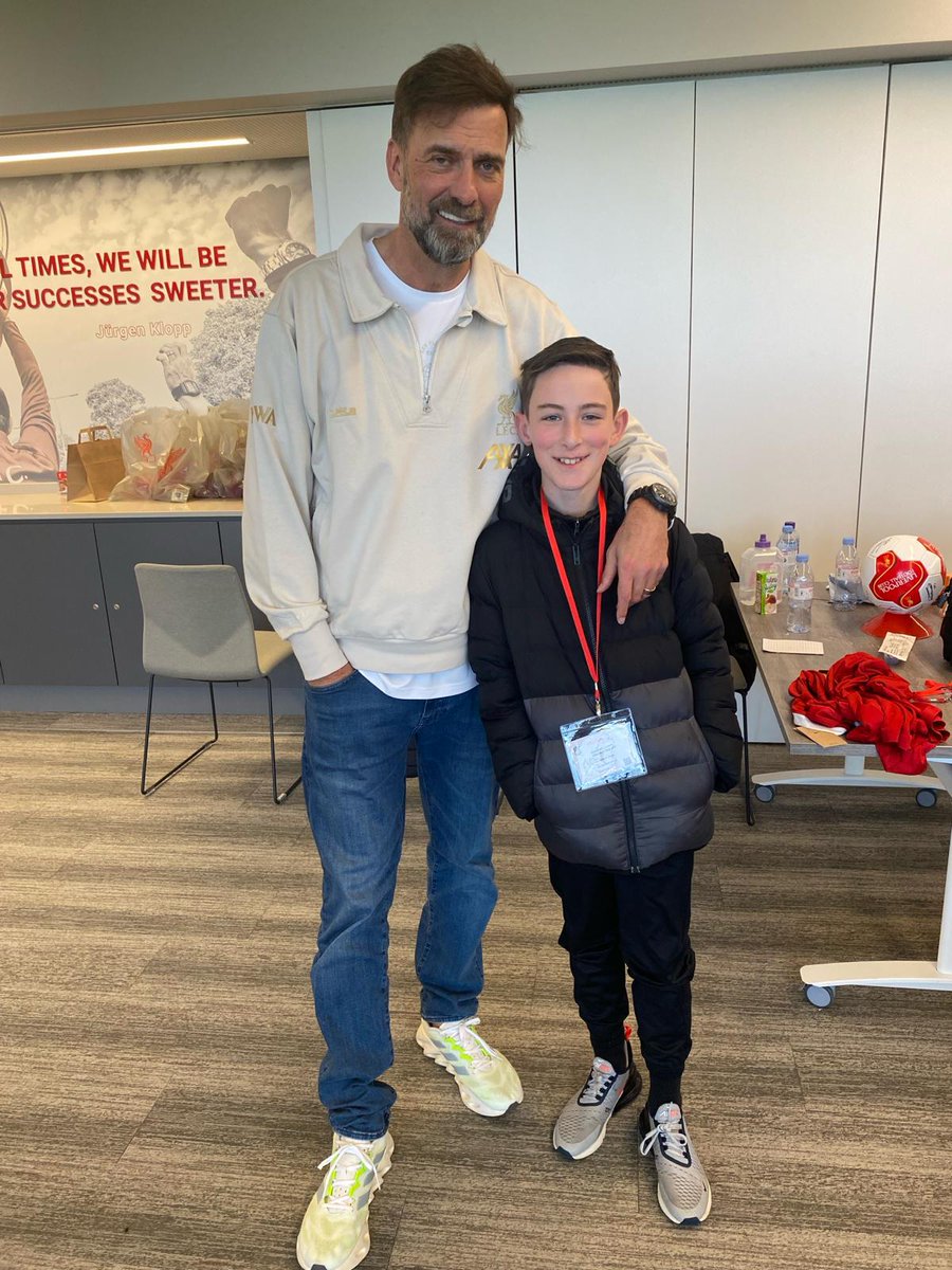 FeeleyLaura's tweet photo. What a day my son Richard has had today! thank you to his uncle Jay for taking him! Hope u have all had the best time #Memories https://t.co/gsWpWX2dhC