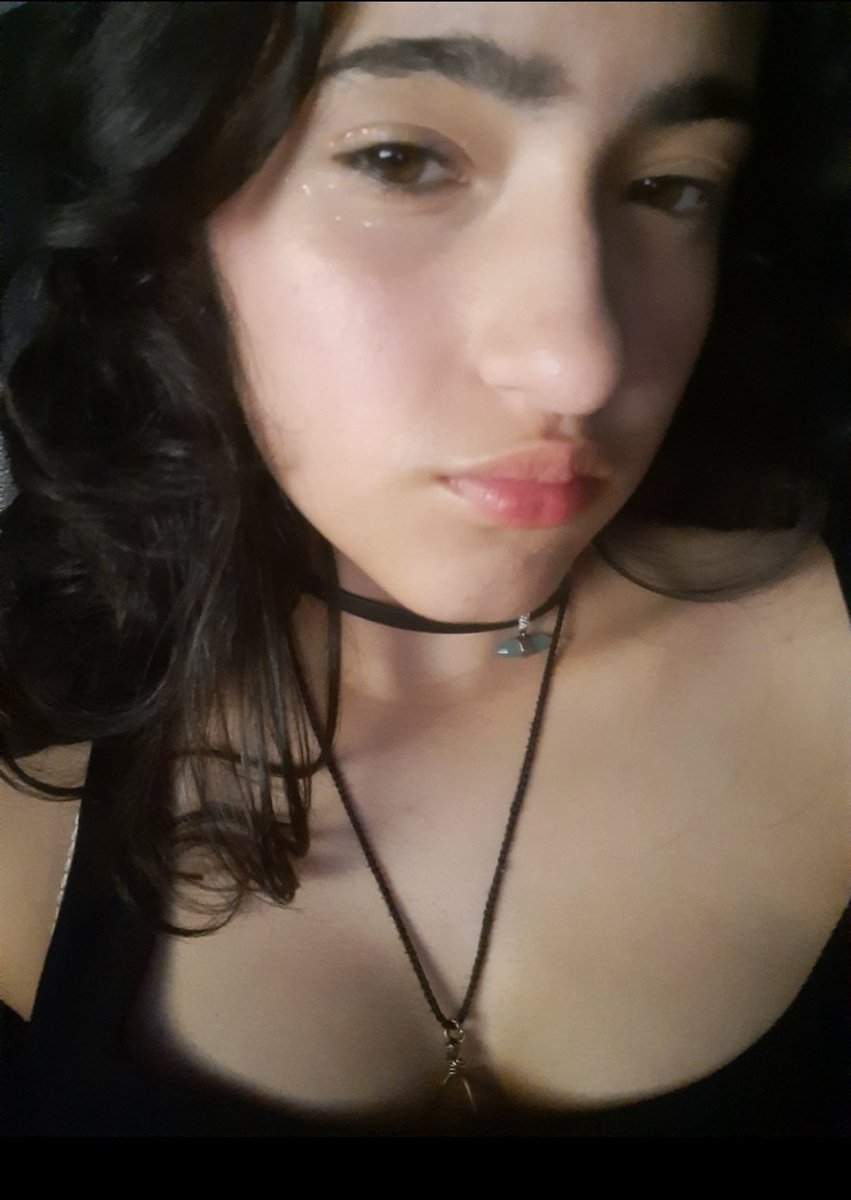 hltw_'s tweet photo. holiss soy ceci🇦🇷 staneo a taylor desde 2020/2021 (no la fui a ver😞), mis canciones son cowboy like me y new years day, siganme que soy buena onda(?
#integracionswift https://t.co/c3je5PcglI