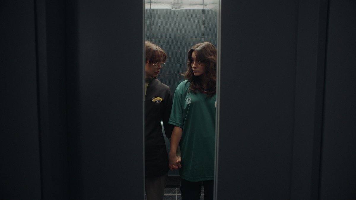 La femme libre est seulement en train de naître. 🌃
Discrètes | Une série dramatique à voir sur <a href="/icitoutv/">ICI Tou.tv</a> EXTRA
➡️ ici.tou.tv/discretes