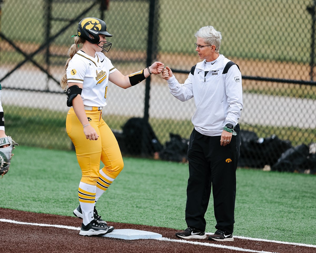 Let's get things rollin'

#Hawkeyes