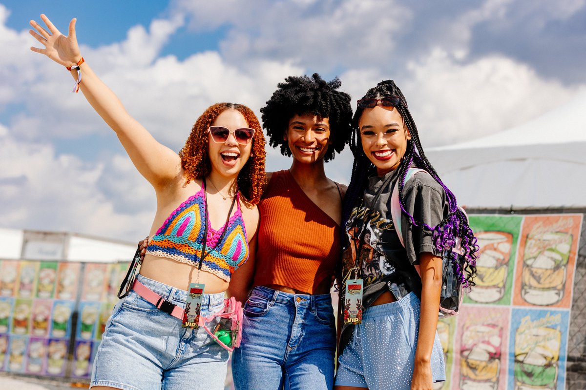 Get ready to hang with your squad at the best music fest in Louisville. Tag your ride-or-die crew below and let them know they're in for the biggest and brightest weekend of their lives! B&B, who’s counting down to September? ✋ #BourbonAndBeyond #BNB #BFF