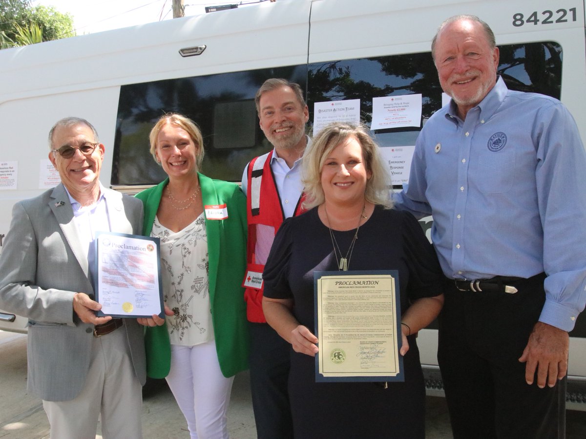 SFLRedCross's tweet photo. On Tuesday, we celebrated “March is Red Cross Month” and hosted an open house to announce the start of certified CPR classes at our Vero Beach office! 🏠 Here's a photo dump from the festivities! ✨ #SFLRedCross #MarchIsRedCrossMonth #GivingDay #event #blooddrive #cpr #openhouse https://t.co/TB2Su110QB