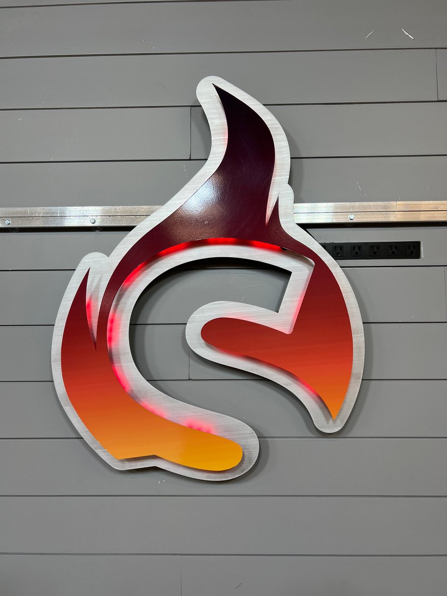 ShieldCoArt's tweet image. ShieldCoArt ignites brands!  Check out our sign for Spark, empowering membership businesses.  Their software frees owners to focus on community.  Our design reflects Spark&apos;s bold spirit. Visit our website at: hubs.li/Q02qCQkx0 
#ShieldCoArt #customsigns #SparkMembership