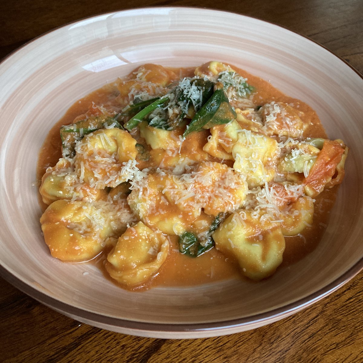 Soup season continues with today's continuous rainfall but making this Creamy Tomato Tortellini Stoup style and adding in an Egg en Cocotte means no one will be hungry #bayarea #foodblog #foodblogger #homecooking #cookwithzee - cookwithzee.blogspot.com/2024/03/creamy…