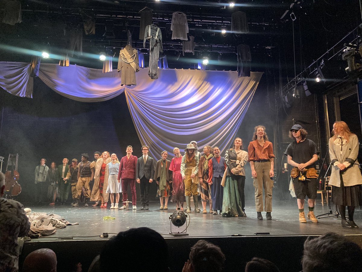 Tonight marks the end of the 2024 Graduate Season, and what a fabulous end it was. <a href="/LC_Thebes/">Leeds Conservatoire Welcome to Thebes 2023</a> was truly fantastic and I am SO proud to call this beautiful cast my friends. This year has been fantastic - I don't want my time <a href="/LeedsDrama/">Leeds Conservatoire School of Drama</a> to end.