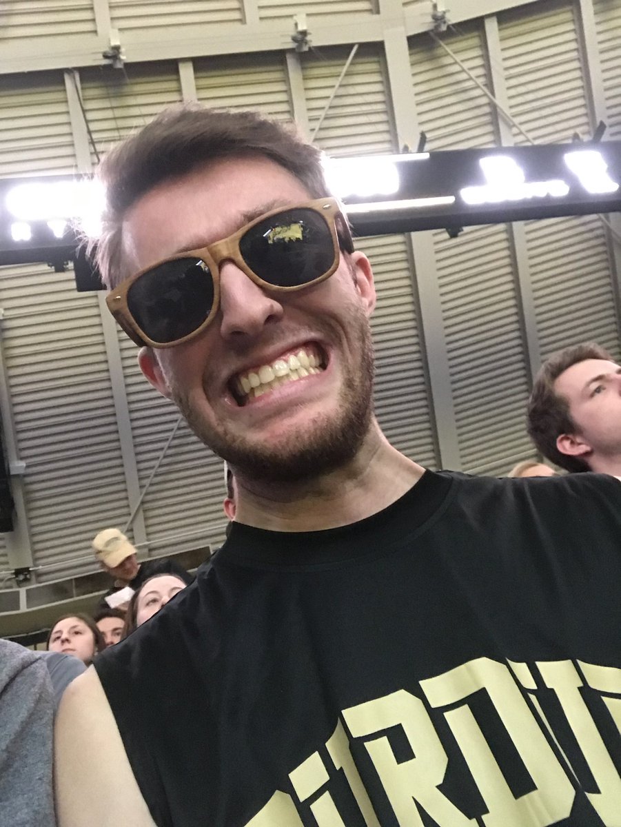 Mfiore000's tweet photo. #MMSELFIE Been a while. LETS RAAAGEEEEEEEEE https://t.co/8GFXqCZd35