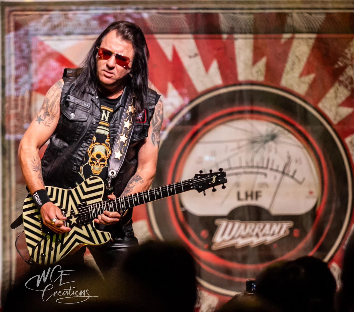 Mr. Erik Turner! 🤘
@warrantrocks 
#erikturner #warrant #warrantband  #myphoto #wcecreations #wordscantexplain #canonphotography #concertphotography #livemusic #rocknroll #gigphotography #bandphotography