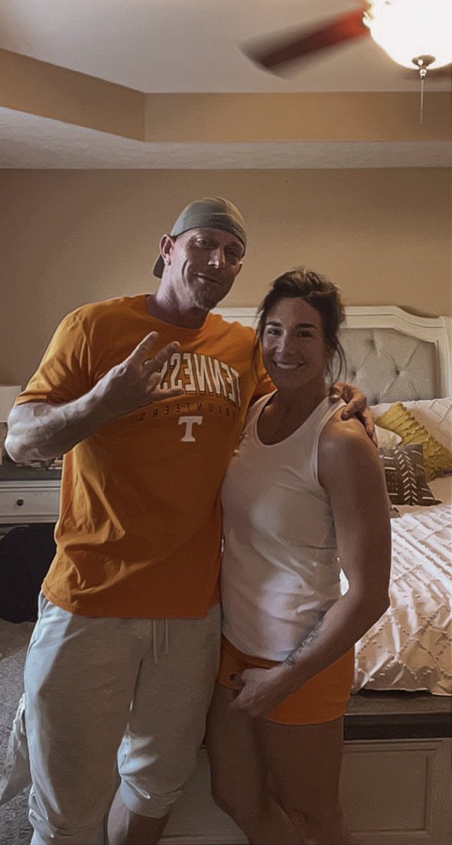 JByGodRod's tweet image. IVE HAD ENOUGH. THE FANS. THE POST SEASON DISAPPOINTMENTS. NEVER SNIFFING AN SEC CHAMPIONSHIP GAME IN FOOTBALL. I JUST CANT DO IT ANYMORE. IVE DUG DEEP AND DONE SOME SOUL SEARCHING AND ALL I HAVE TO SAY IS “ITS GREAT TO BE A TENNESSEE VOL”! #VFL #BEATCREIGHTON #FINAL4BOUND #GBO