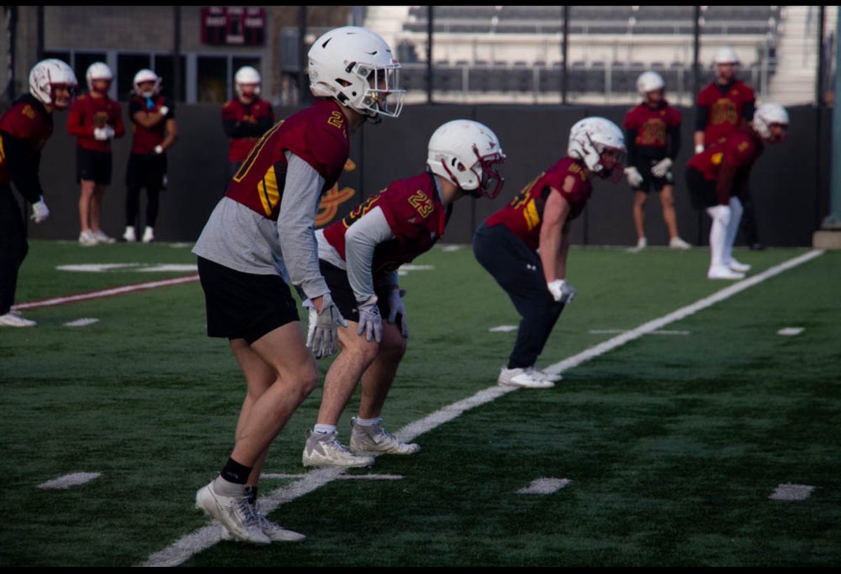 Only 29 days until the spring football game! Let the countdown begin!#MavNation #SpringBall #RumbleMavs 🤘🏈