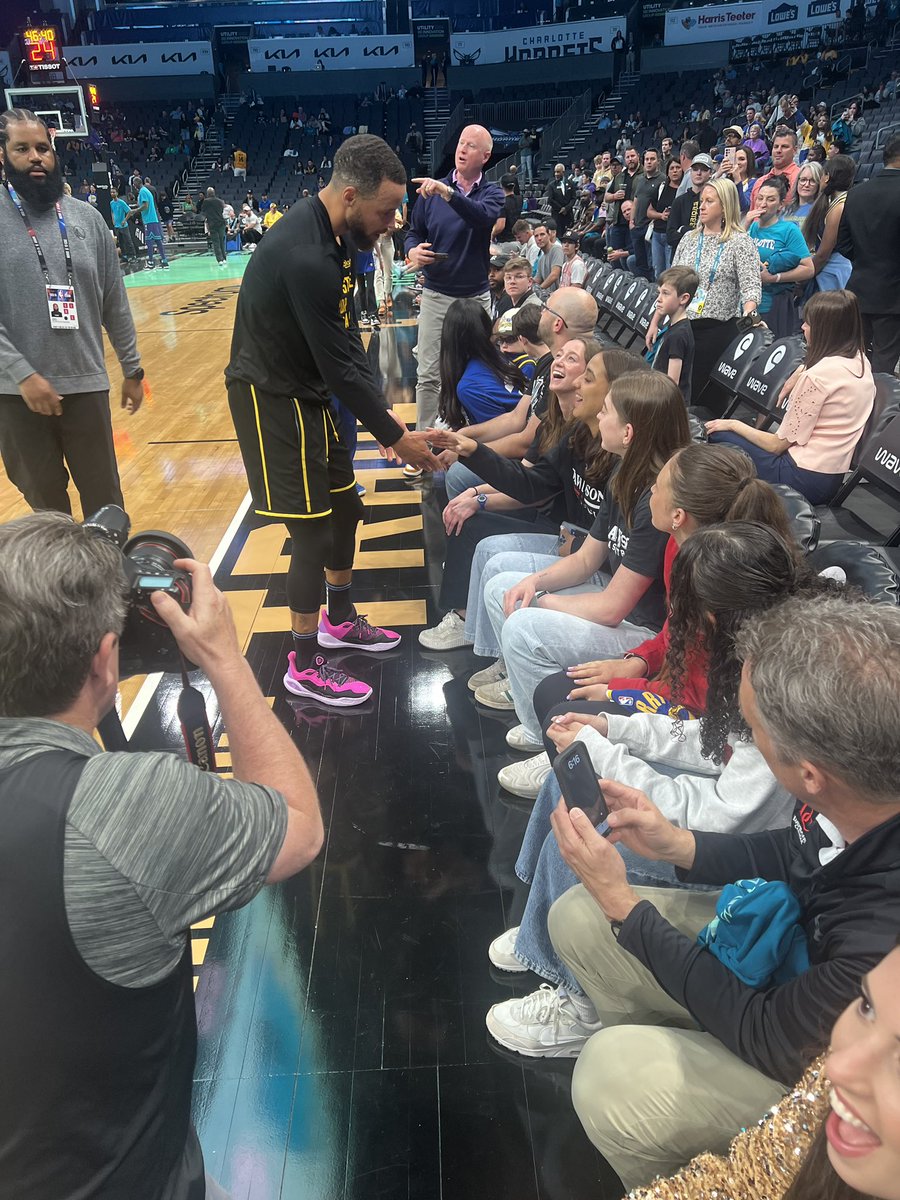 Thank you so much @stephencurry30 for hosting the first cohort of Curry Scholars at tonight’s @warriors game in Charlotte! #TCC x #AthleticsDoneRight