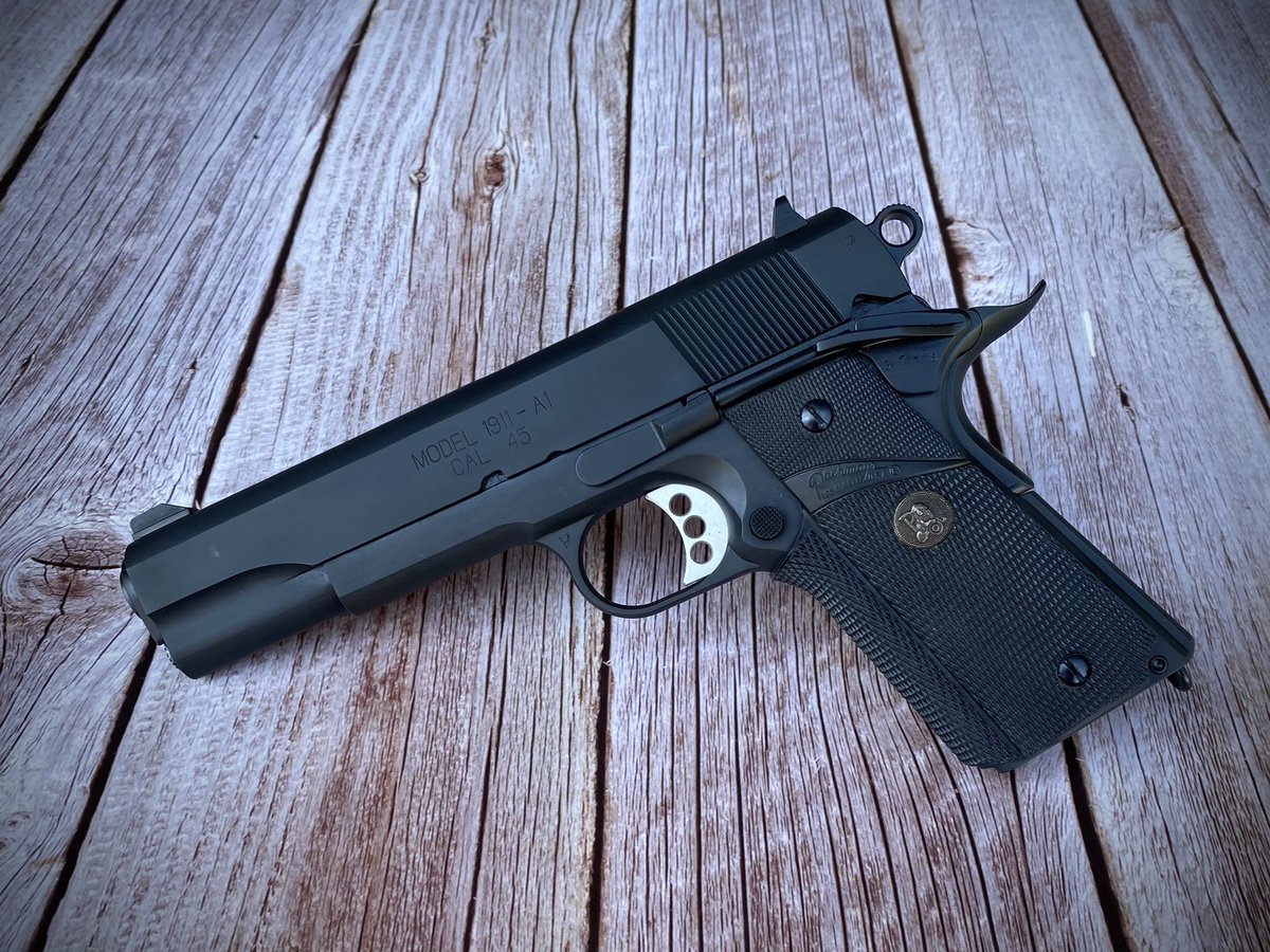 ValorPrecision's tweet photo. VP MEUSOC v2 1911 45ACP
SA full rebuild with NM BarSto barrel, complete parts replacement/upgrade with a tactical match setup, and a manganese phosphate/bluing finish with a DLC barrel/bushing.
#meusoc #45acp #pistol #2a https://t.co/L62noXyUK4