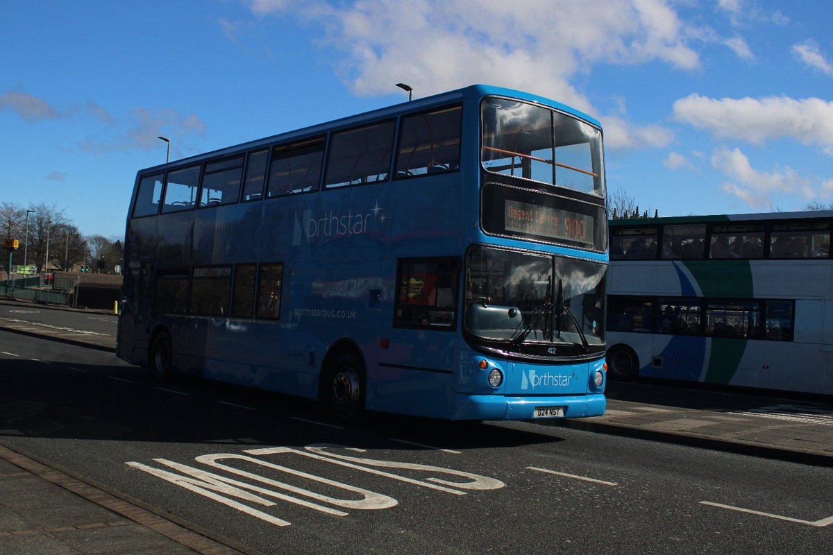 Was great to see a first glimpse of <a href="/Dan3942/">Dan Graham</a>’s new company and first vehicle on the road as part of <a href="/northstarbuses/">Northstar Bus & Coach</a> today, really is a smart looking motor, hopefully it works out 👋🚌😃