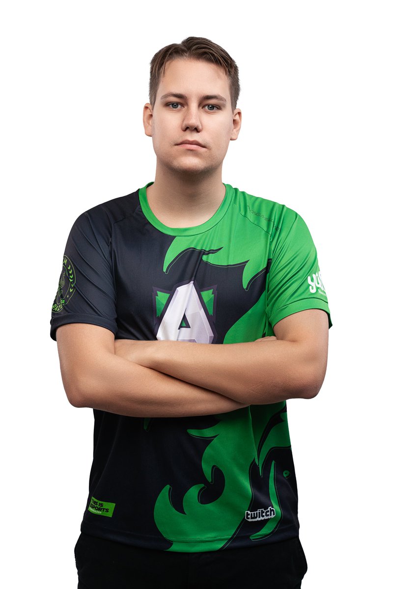 🎙️ 🇸🇪 Dennis Sandén (@sandendennis) on Twitter photo Högst K/D så här långt i <a href="/SECSGO/">Svenska Elitserien CS2</a>.
1. <a href="/b0denmaster/">Jonathan Bodenmalm</a> - 1.95
2. <a href="/simpancs/">Simon</a> - 1.91
3. <a href="/dex_cs2/">dex</a> - 1.70
Ikväll gör <a href="/Lilmixgg/">Lilmix Esports</a> och <a href="/GODSENT_YG/">YOUNG GODS 🇸🇪</a> upp i en match som är glödhet. Några av Sveriges största talanger kommer att ställas mot varandra på servern.
Live 20:00 hos Elitserien Högst K/D så här långt i <a href="/SECSGO/">Svenska Elitserien CS2</a>.
1. <a href="/b0denmaster/">Jonathan Bodenmalm</a> - 1.95
2. <a href="/simpancs/">Simon</a> - 1.91
3. <a href="/dex_cs2/">dex</a> - 1.70
Ikväll gör <a href="/Lilmixgg/">Lilmix Esports</a> och <a href="/GODSENT_YG/">YOUNG GODS 🇸🇪</a> upp i en match som är glödhet. Några av Sveriges största talanger kommer att ställas mot varandra på servern.
Live 20:00 hos Elitserien
