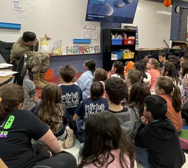TaraKeely93's tweet image. My third grade students LOVE reading! We recently invited some special readers to come read with our kids. #ReadingIsFun #ReadTheory @ReadTheory