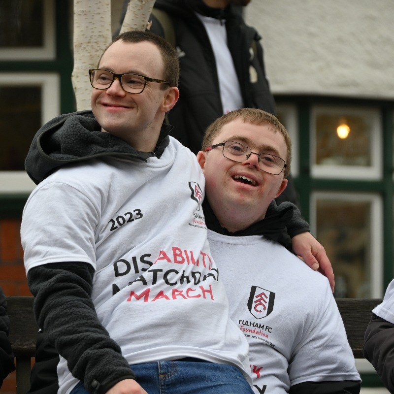Just four weeks remain until the Fulham Family Walk! 🚶‍♀️👩‍🦯👨‍🦽🚶‍♂️ This April you an join us in our Craven Cottage loop in support of our DisAbility programmes. fulhamfc.com/news/2024/febr… #FulhamFamily