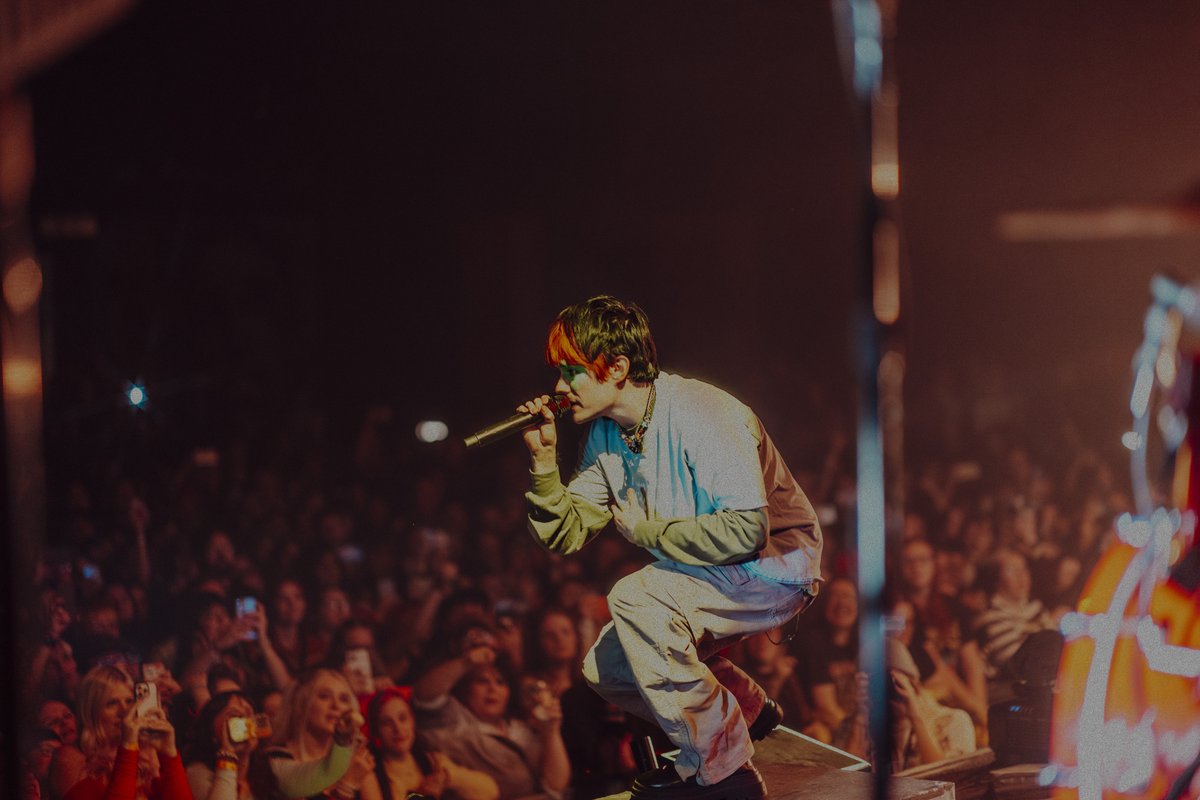 SPECIAL OFFER ALERT 🚨 We’ve opened a very limited number of tickets for @waterparks on April 6th. For a limited time, get 4 tickets for $99 (all in)! Offer ends this Sunday at 10AM. 🎫 Tickets: livemu.sc/3xiDbB6