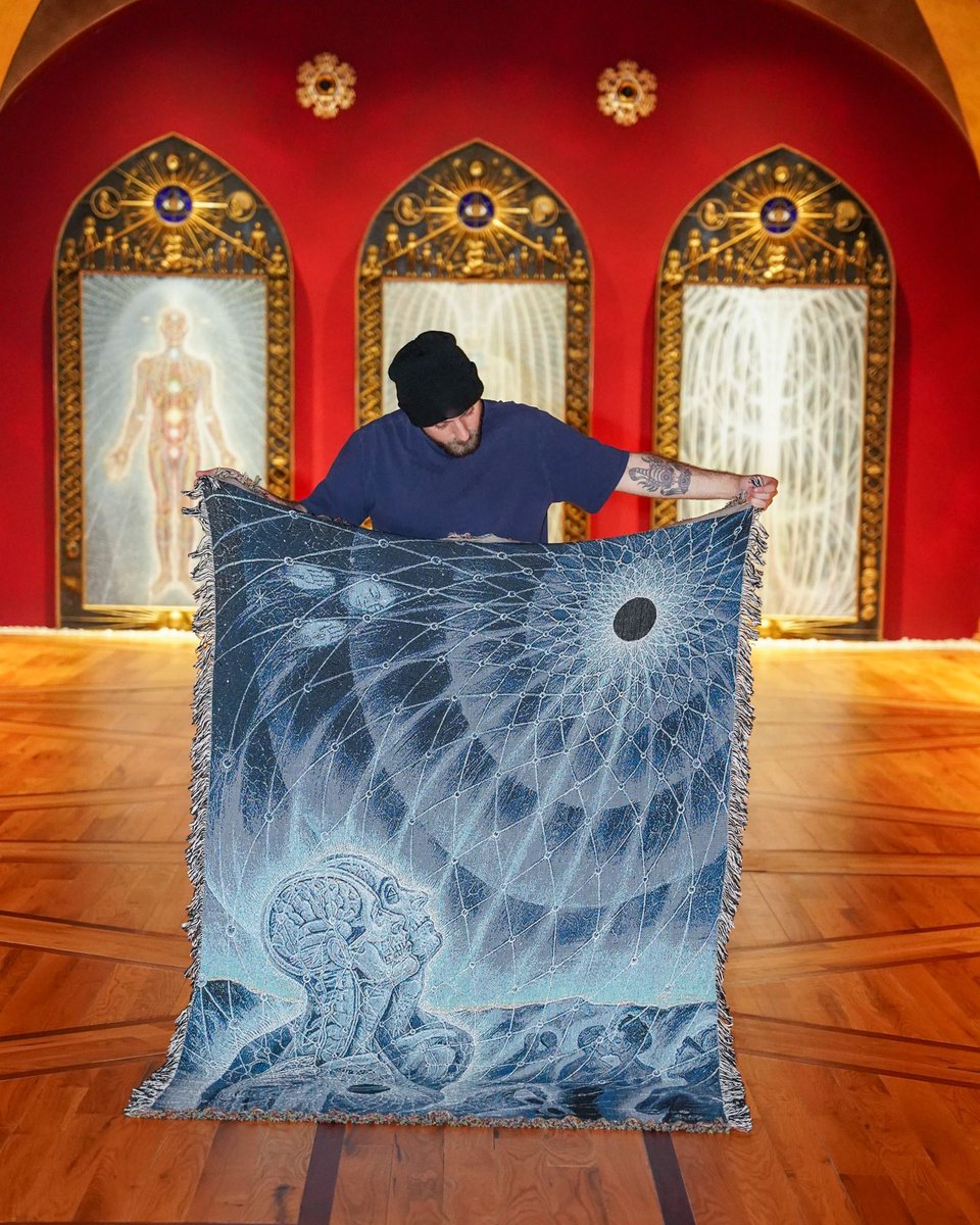 Who is planning to view the Total Solar Eclipse April 8th? Eclipse - Art Blanket By @alexgreycosm Available for Pre Order now >> buff.ly/3xdXZto 'May the strange silver light of the Eclipse bless the world with beauty and new revelations.' - Alex Grey