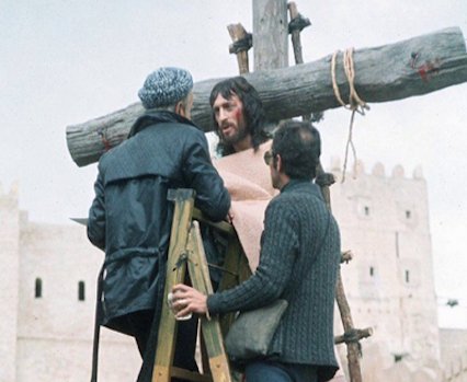 elgonzabc94's tweet photo. Así en 1977 hace 47 años detrás de nuestras cámaras 
#JesusDeNazarethEnTVN https://t.co/VgShv0MWHD