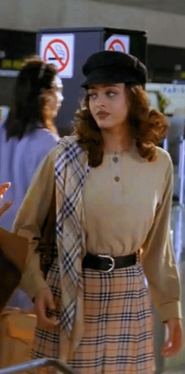 stfuixalmao's tweet photo. Aishwarya Rai's costume designer in Jeans did one helluva job 🤌🏾🤌🏾🤌🏾🤌🏾🤌🏾🤌🏾🤌🏾 https://t.co/fmoTzANH1q