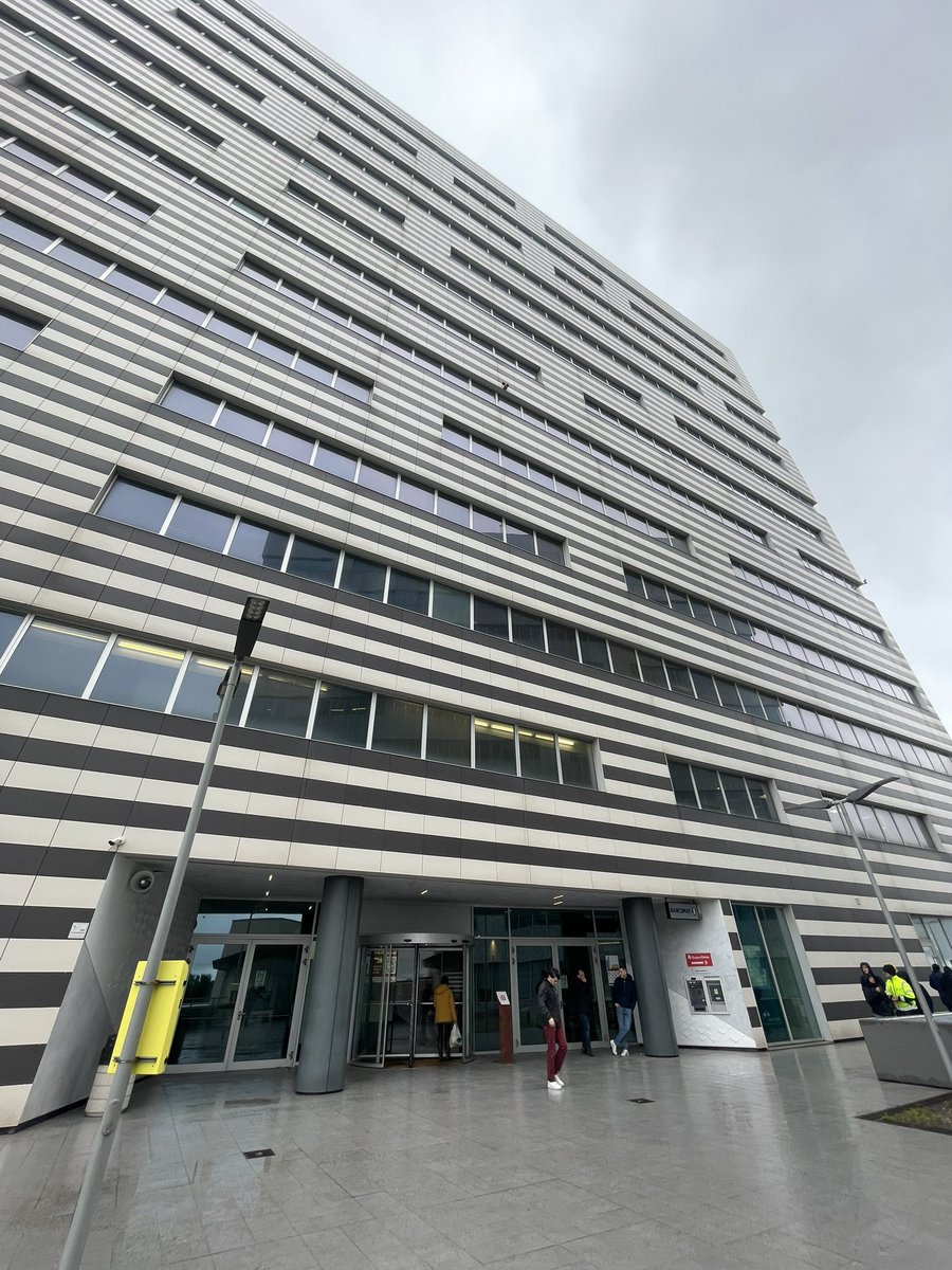 At #IIT, visiting the wonderful labs of <a href="/FellinLab/">Fellin Lab - Italian Institute of Technology</a>, <a href="/AD1959/">Alberto Diaspro</a>, <a href="/2Pbianchini/">Paolo Bianchini</a>, <a href="/VicidominiLab/">Vicidomini Lab</a>!

Thank you for the hospitality! 😊