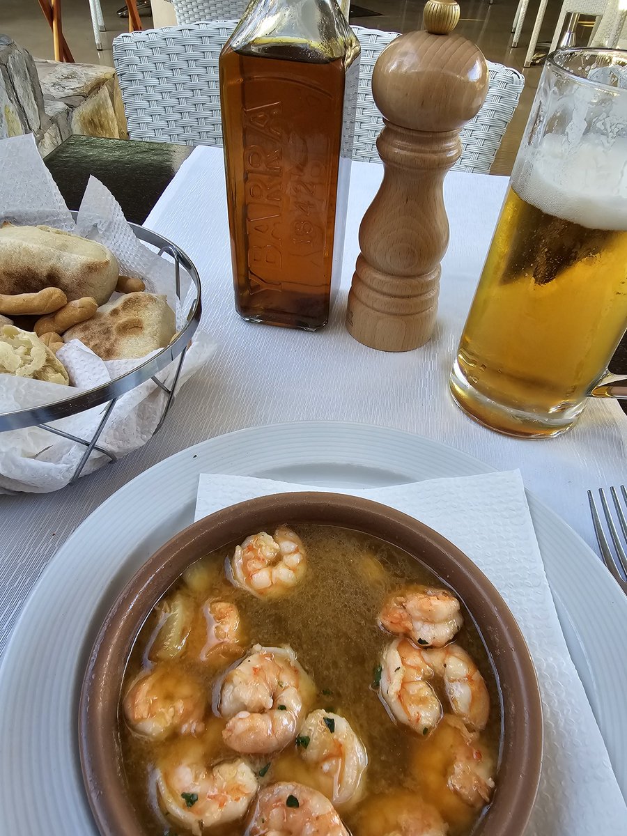 AndyT5353's tweet photo. The best Italian restaurant in Playa De Las Americas #Carbcoma incoming 😍 https://t.co/4pZJKYkO6h