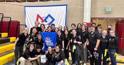 SSDadRunning's tweet image. gofund.me/34b1f1de 
This is the last day for the team's GoFundMe and they are still needing help to meet their goal so they can go to Houston for the world competition.