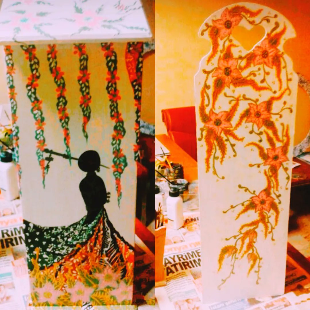 Hand painted wooden paper box.. 1/1
#handmadegifts #handpainted #paintedwoodbox #woodenbox #artshop #artandcraft #artanddesign #design #designer #designerart #craftstore #designhouse #interiordesign #handmadeart #oneonone #onlyart #artlovers #artbuyers #orignalart #artcollector