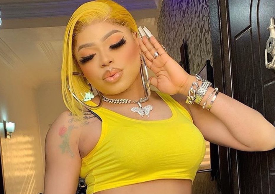 the_smallie's tweet photo. Gist with Smallie: Good Friday edition.

1.

Left to Bobrisky and Portable, there’d be nothing good about this Friday as they’ve turned this small social media to battleground since Bobrisky won best dress female at an event.

Wait, how did that one happen? Hang on. https://t.co/cljDt7N5jk
